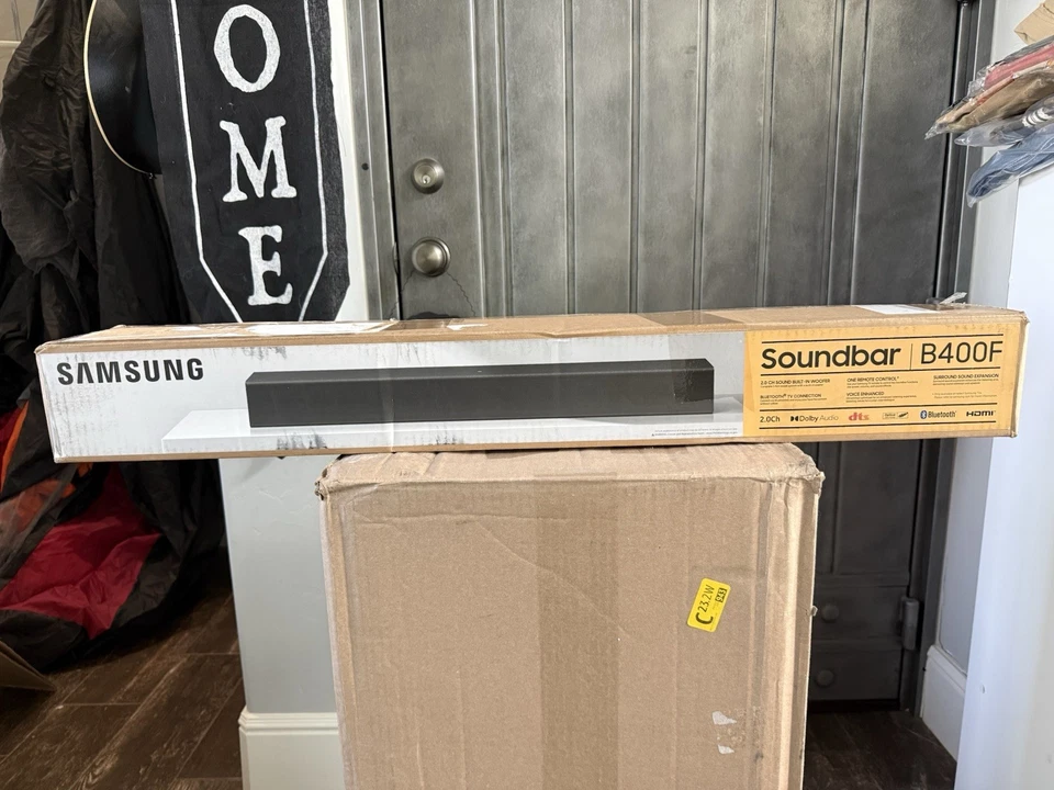 Samsung B-series HW-B400F 2.0 Channel Soundbar with Built in Subwoofer Black - Image 2 of 4