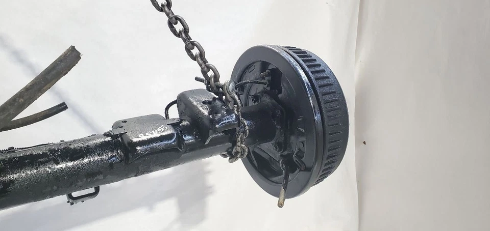 1988 1989 GMC C1500 OEM Rear Axle RWD 5.0L 3.08 Ratio Automatic  - Image 3 of 4