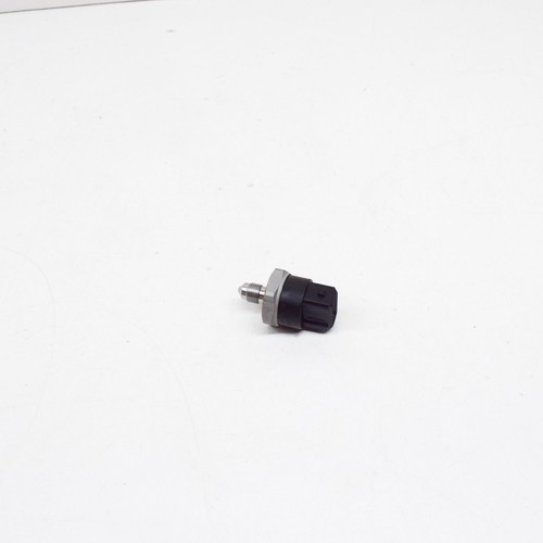 BMW 7 E65, E66, E67 Fuel Pressure Sensor 13537500221 7500221 NEW GENUINE - Picture 4 of 9