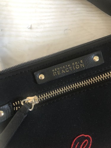 Kenneth Cole~Walt Disney World~Black Crossbody Neoprene w/ Adjustable Straps~6x7 - Picture 3 of 8