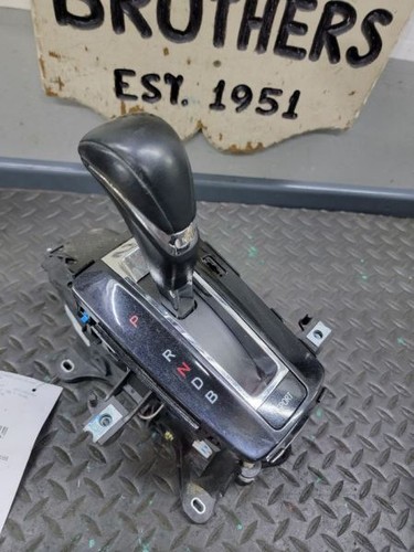 2017 HONDA ACCORD (4DR, HYBRID TOURING) AUTOMATIC SHIFTER ASSEMBLY - Picture 3 of 12