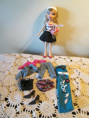 bratz flashback fever cloe