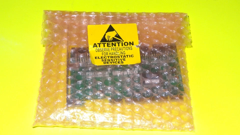 Promise Technologies Ultra 100 TX2 ATA/ATAPI Dual IDE Controller PCI Card - Image 4 of 4