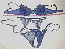 Women’s XL Blue Tiny Floral Embroidered Lingerie Set Bra Panty Garter NWOT