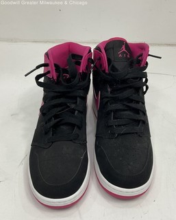Jordan 1 Retro High Black Vivid Pink GS Shoes Size 7.5Y