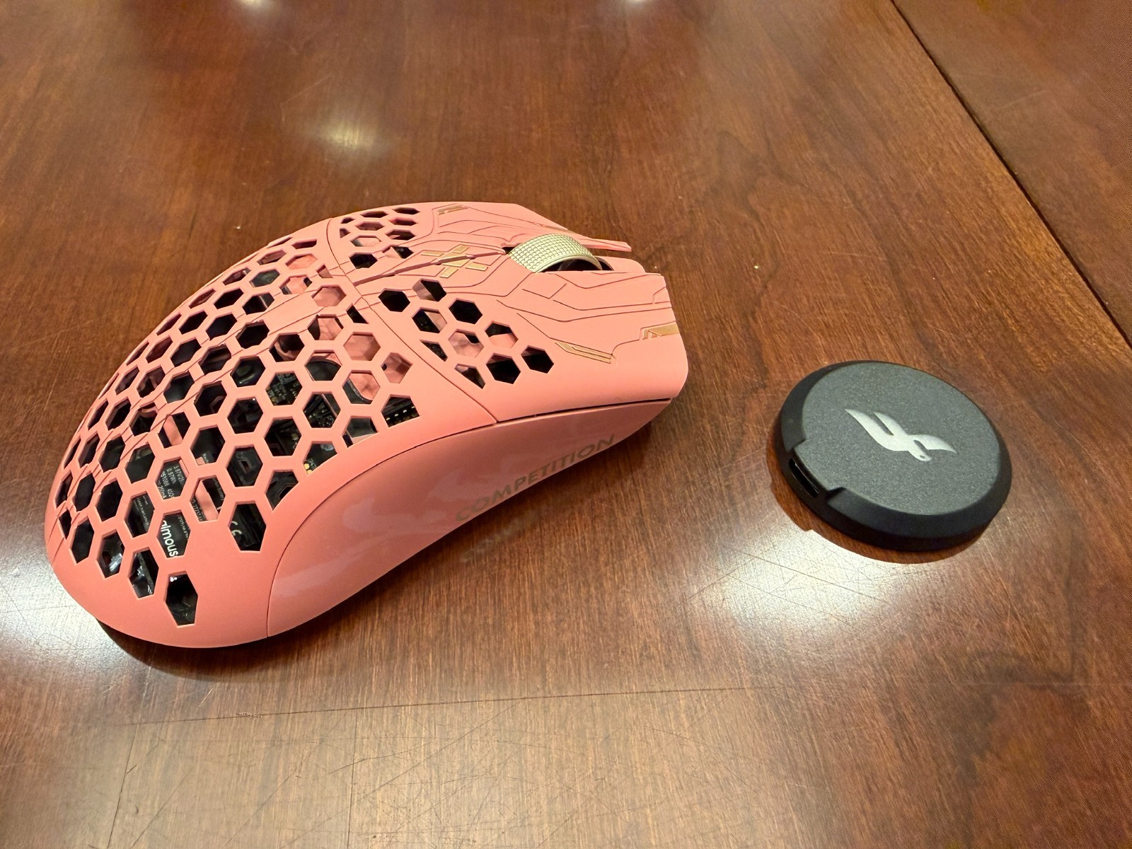 Finalmouse UltralightX ULX Sakura Competition - Classic Size