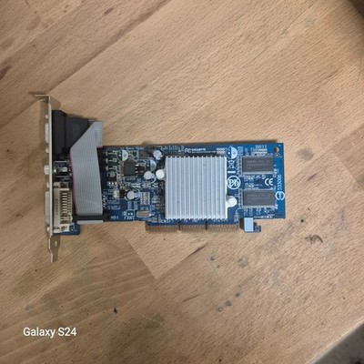 AGP-Grafikkarte GIGABYTE NVIDIA GEFORCE FX 5200 128MB GV-N52128DS-RH