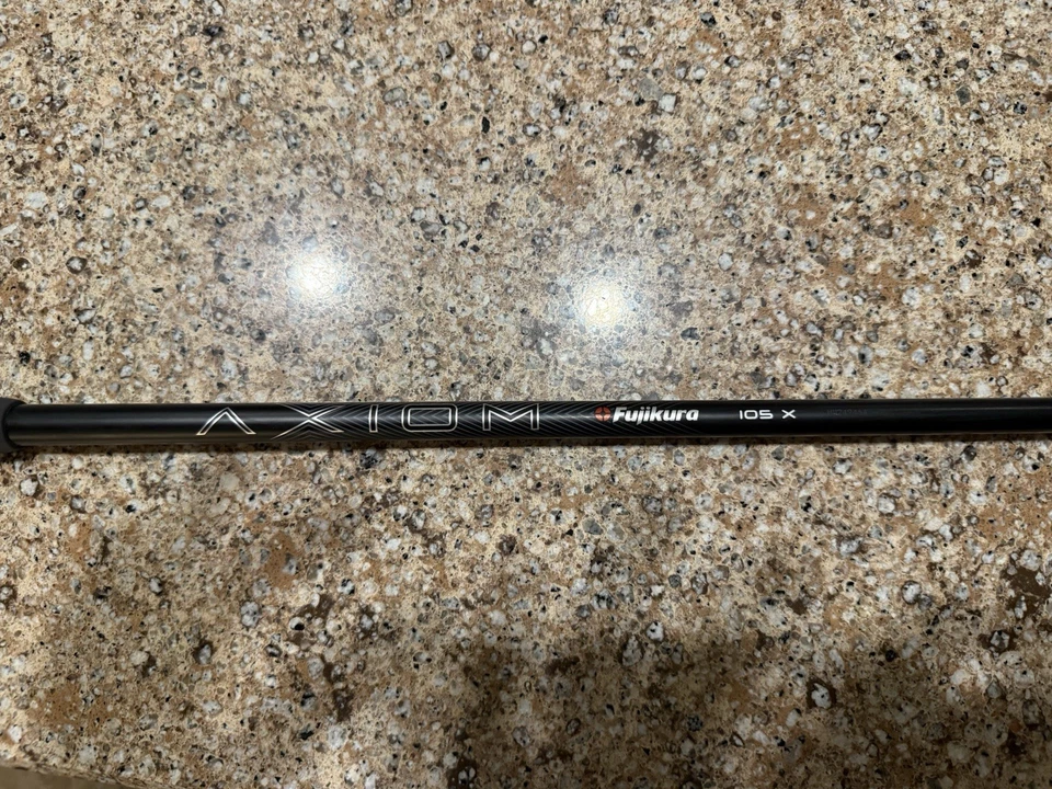 taylormade p udi 2 iron Fujikura Axiom 105x - Image 4 of 4
