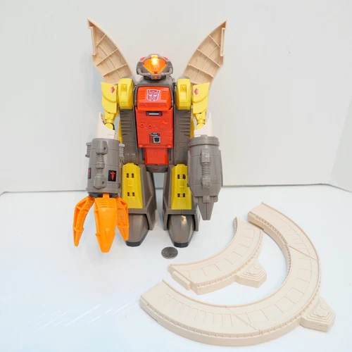 Hasbro Transformers Original G1 1985 Omega Supreme Autobot Defense Base !!!