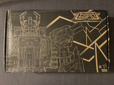 Transformers Legacy Black Zarak Titan Class Takara Tomy Generations Selects NEW