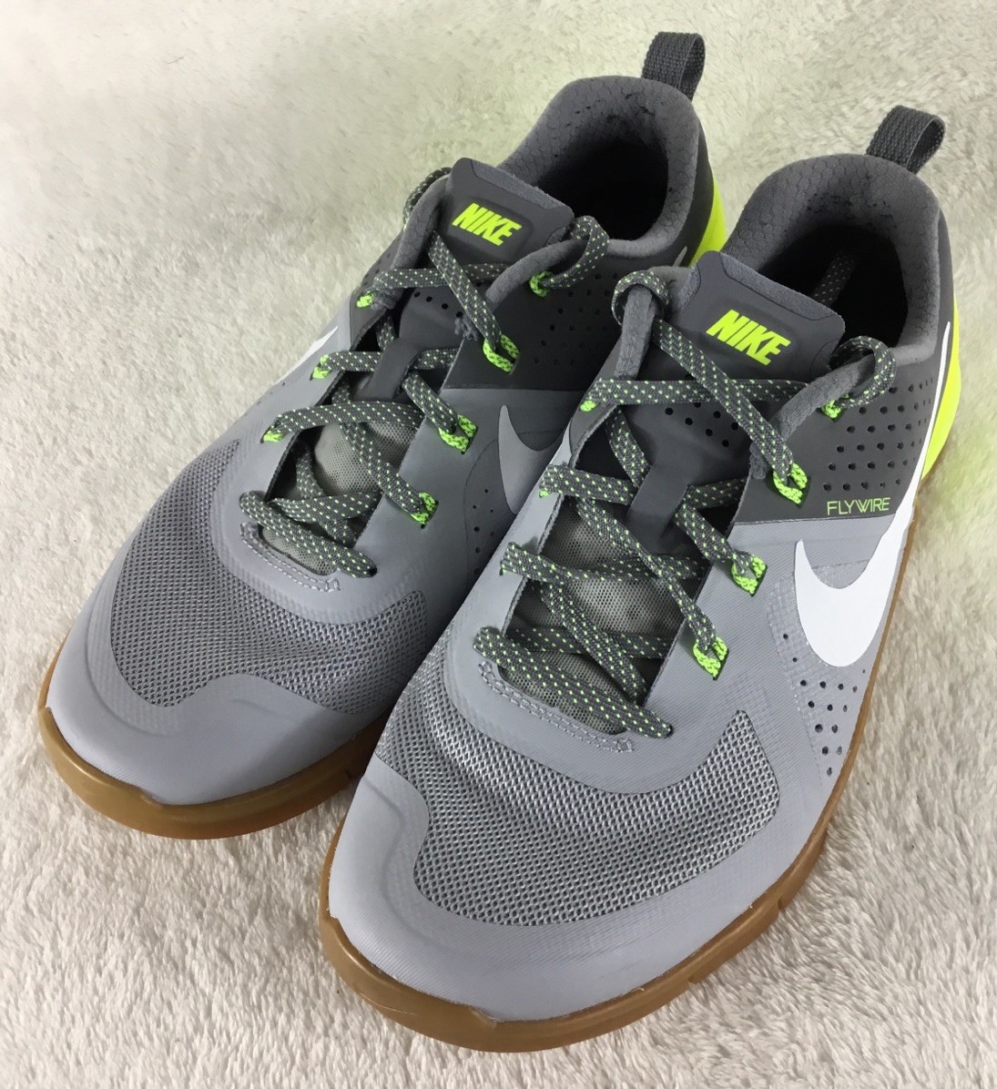 Nike Metcon 1 Cross Trainer Mens 8 Wolf Grey White Cool Grey Volt