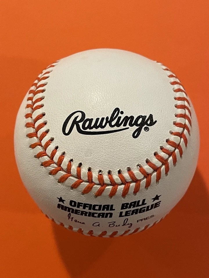 Cal Ripken Jr. 2130/2131 Official American League Baseball Commemorative Ball - Image 3 of 4