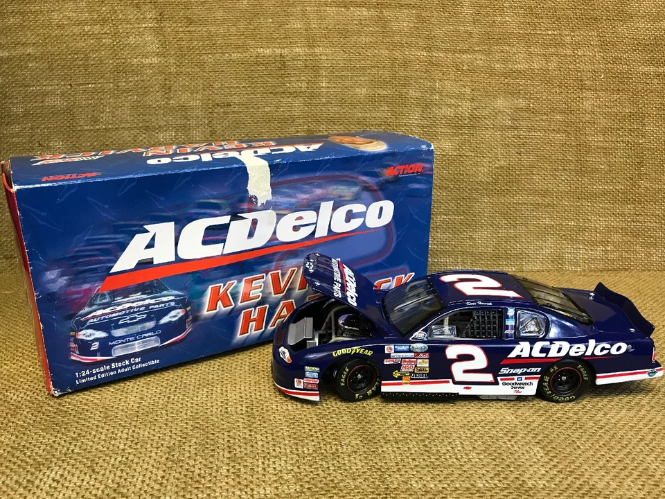 Acción 2000 NASCAR/Busch #2 ACDelco Kevin Harvick Chevrolet Monte Carlo (CWBank) Foto 2 de 4