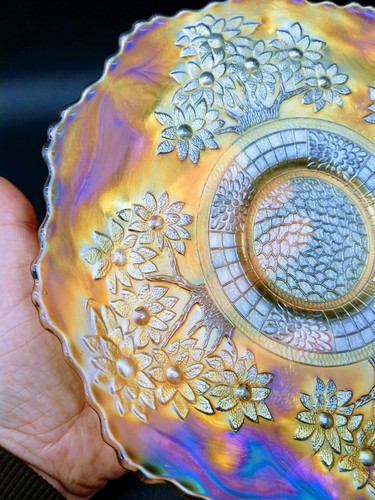 Fenton Carnival Glass Orange Tree Plate - Picture 7 of 12