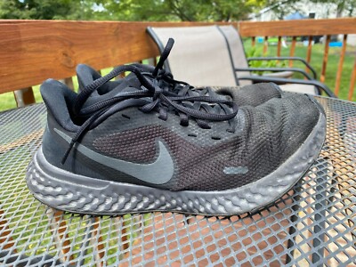 Nike Revolution Triple Black Women's Running Shoes BQ3207-001