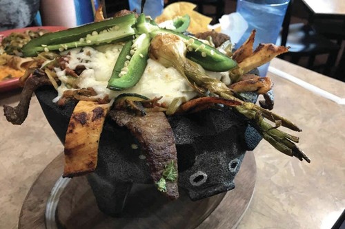 PIG painted Molcajete With Lid Mortar & Pestle Salsas & Spices Mexico New - Picture 9 of 11