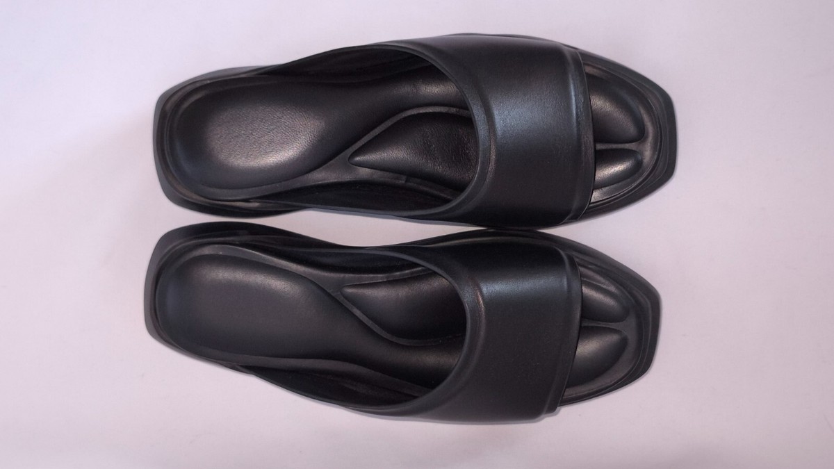 1017 ALYX 9SM Leather chunky MONO slides BlACK Size 39 9 9.5