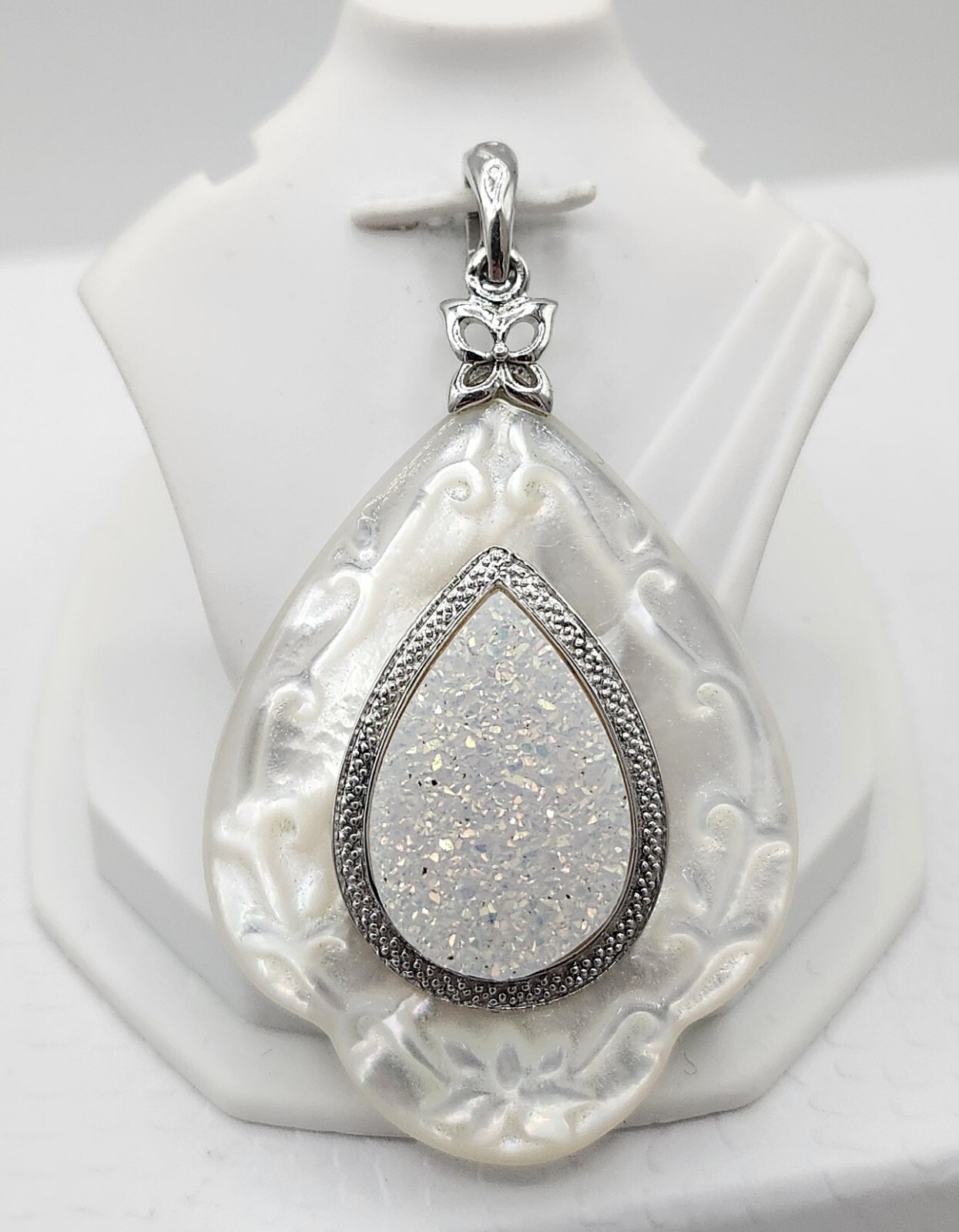 Large EA Designer Signed Sterling Silver Carved M… - image 2