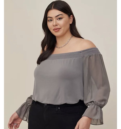 Torrid Grey Off-Shoulder Smocked Chiffon Sleeves Studio Knit Swing Top, 2X NWT - 第 1/4 張圖片