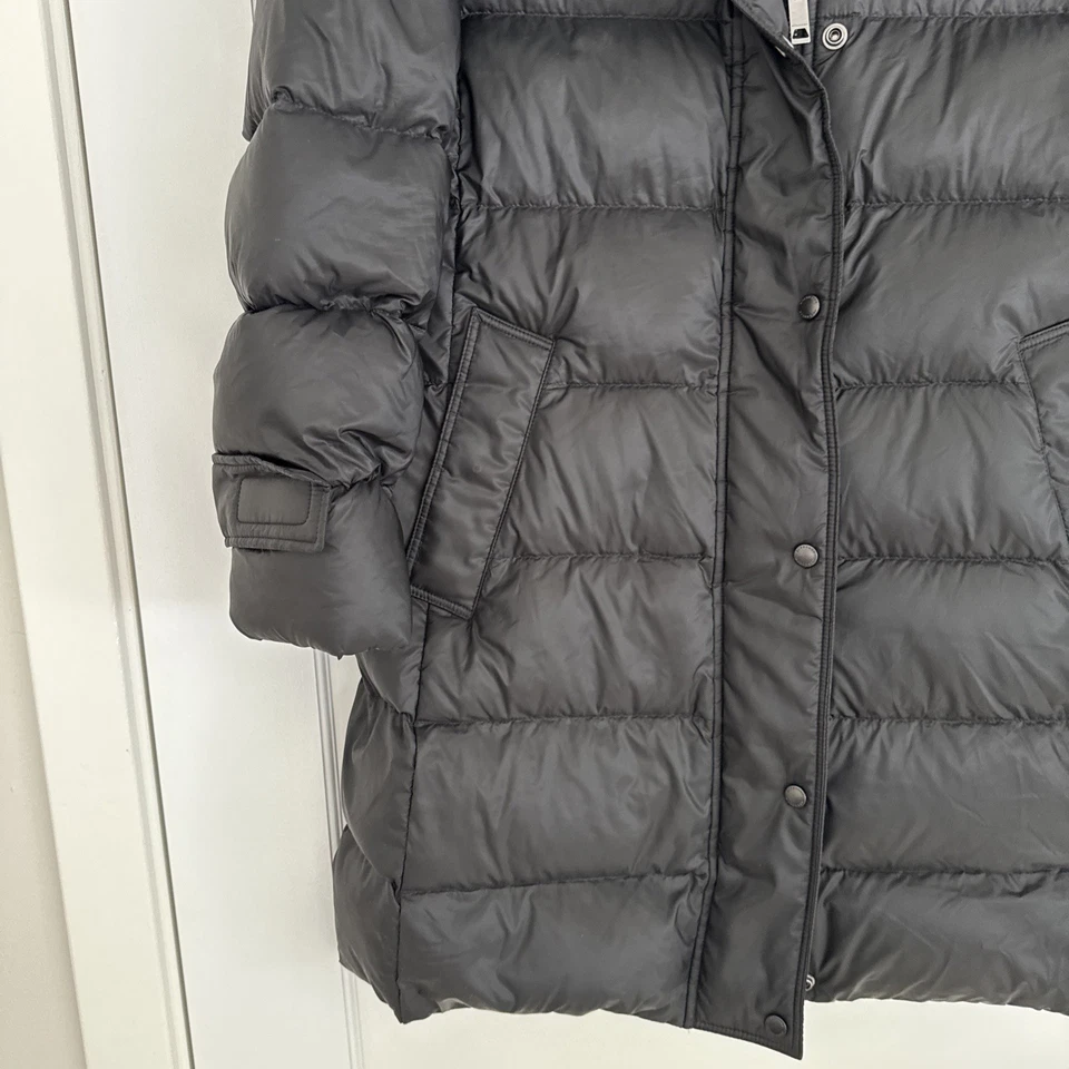 Abrigo chaqueta parka negra para mujer Burberry talla M nuevo sin etiqueta Foto 2 de 4