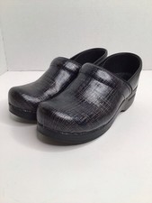 Dansko Professional Clog Black/Rainbow Crosshatch Patent Shoe EU 38 US 7.5-8