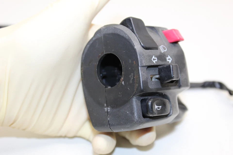 2001 Kawasaki Concours 1000 Zg1000a clipe esquerdo no cabo interruptor de sinais de buzina - Imagem 4 de 4