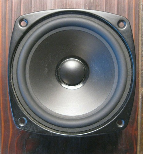 Single Boston Acoustics Lynnfield 5.25 