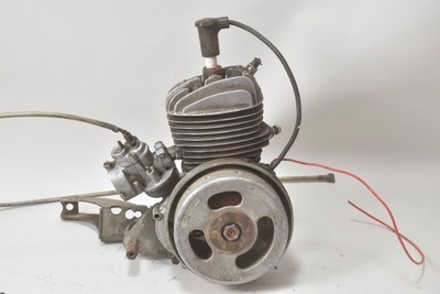 Details zu f51z14- Fahrrad Hilfsmotor Rex FM 50 Bj. 1954, dreht mit ...
