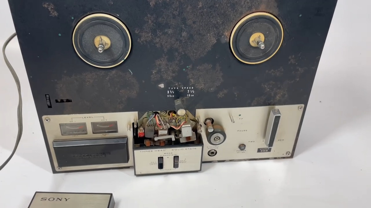 Sony Model TC-350 Tapecorder 3 Head Reel Audio Tape Player