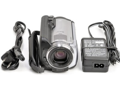 Sony Handycam HDR-XR100 80GB 120x Digital Zoom HDD Camcorder  from Japan 3058