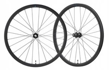 Shimano 105 WH-RS710 C32 Carbon Laufradsatz 28" CL TL 12x100 / 12x142