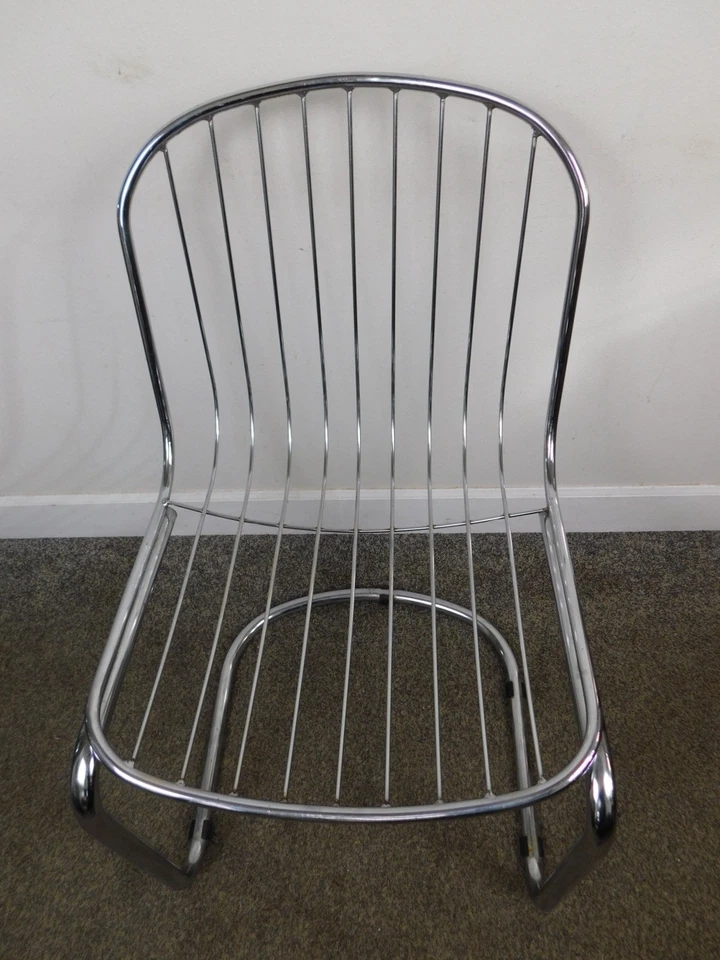 Compra 1 o 2 Silla Lateral Moderna Mediados de Siglo Cromo Listón Brno Rohe Bertoia ERA AÑOS 70 Foto 2 de 4