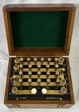 Vintage Decade Resistance Bridge Box, MFG Co Ltd, 10,000 Ohms