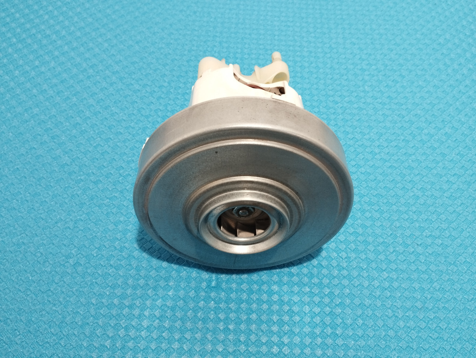 Set 4 Cuscinetti Motore Aspirapolvere 608-2RS In Acciaio Inox – Compatibili Miele MRG 481-42/2, Dimensioni 8x22x7 Mm – Ricambio