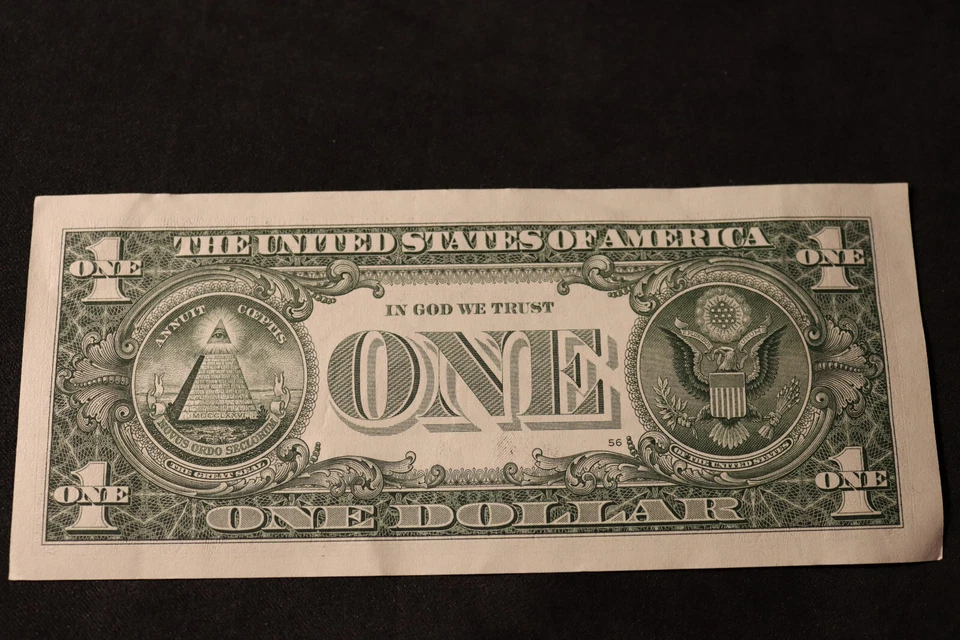 ONE DOLLAR FANCY BIRTHDAY/ANNIVERSARY NOTE [AUG 20, 1961]  SN # D 80201961 E - Image 3 of 3