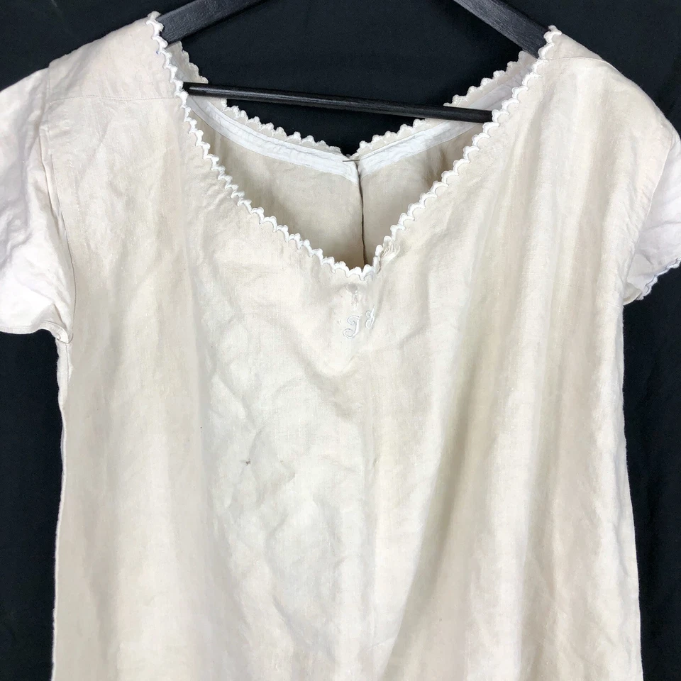 1900 Vintage French Pure Linen Nightgown Large Size - Image 2 of 4