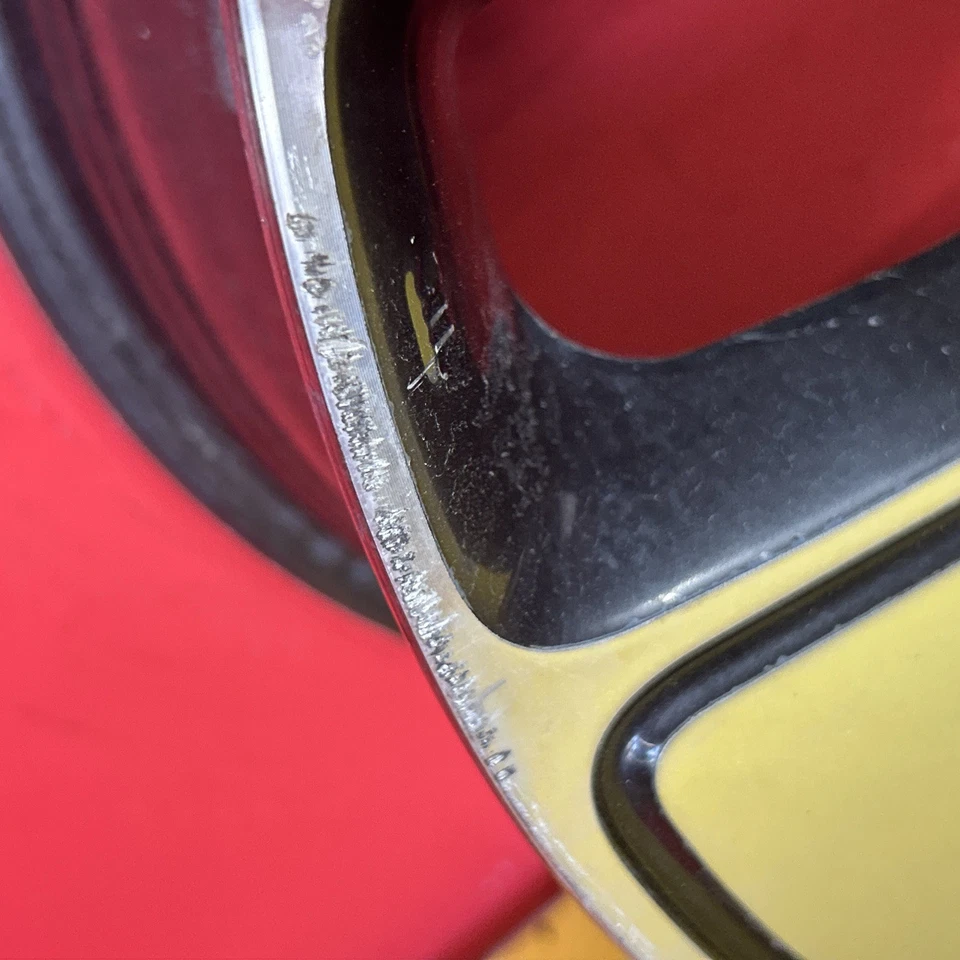 Rueda de fábrica de aleación Kia Optima 2011-2016 5 ranuras mecanizada y negra 17x6,5 OEM Foto 2 de 4