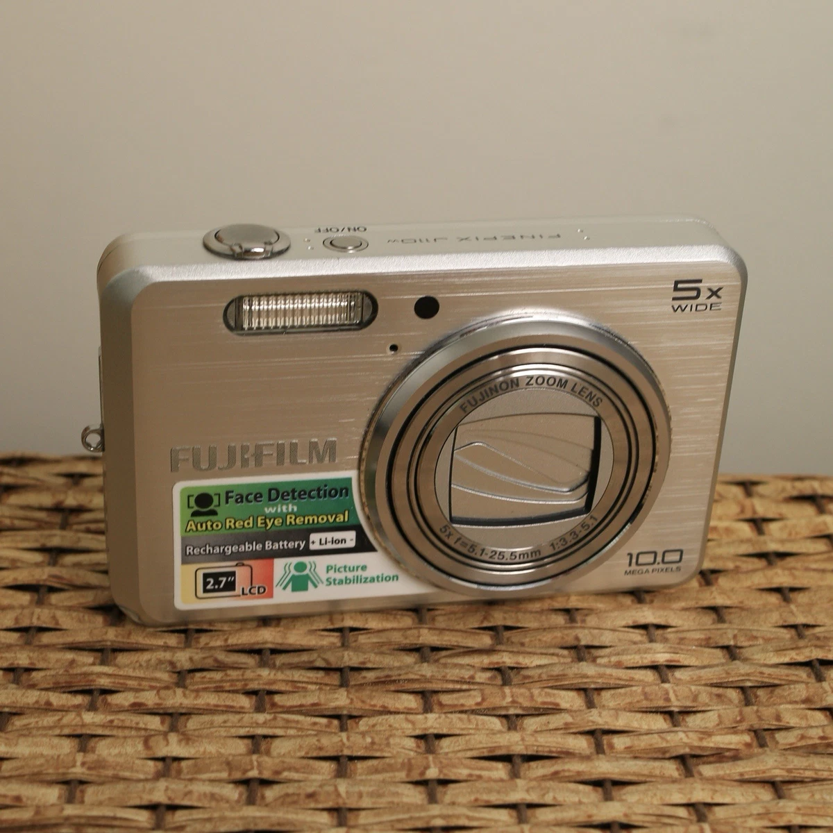 Fujifilm Digital Cameras 10-11.9 MP Maximum Resolution for Sale