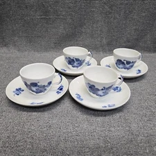 Royal Copenhagen Blue Flower Coffee Cup & Saucer - 8040 - Set of 4 - 2nd quality