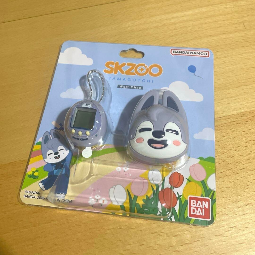 Stray Kids SKZOO たまごっち Wolf Chan Stray Kids SKZOO x Tamagotchi Official Merchandise