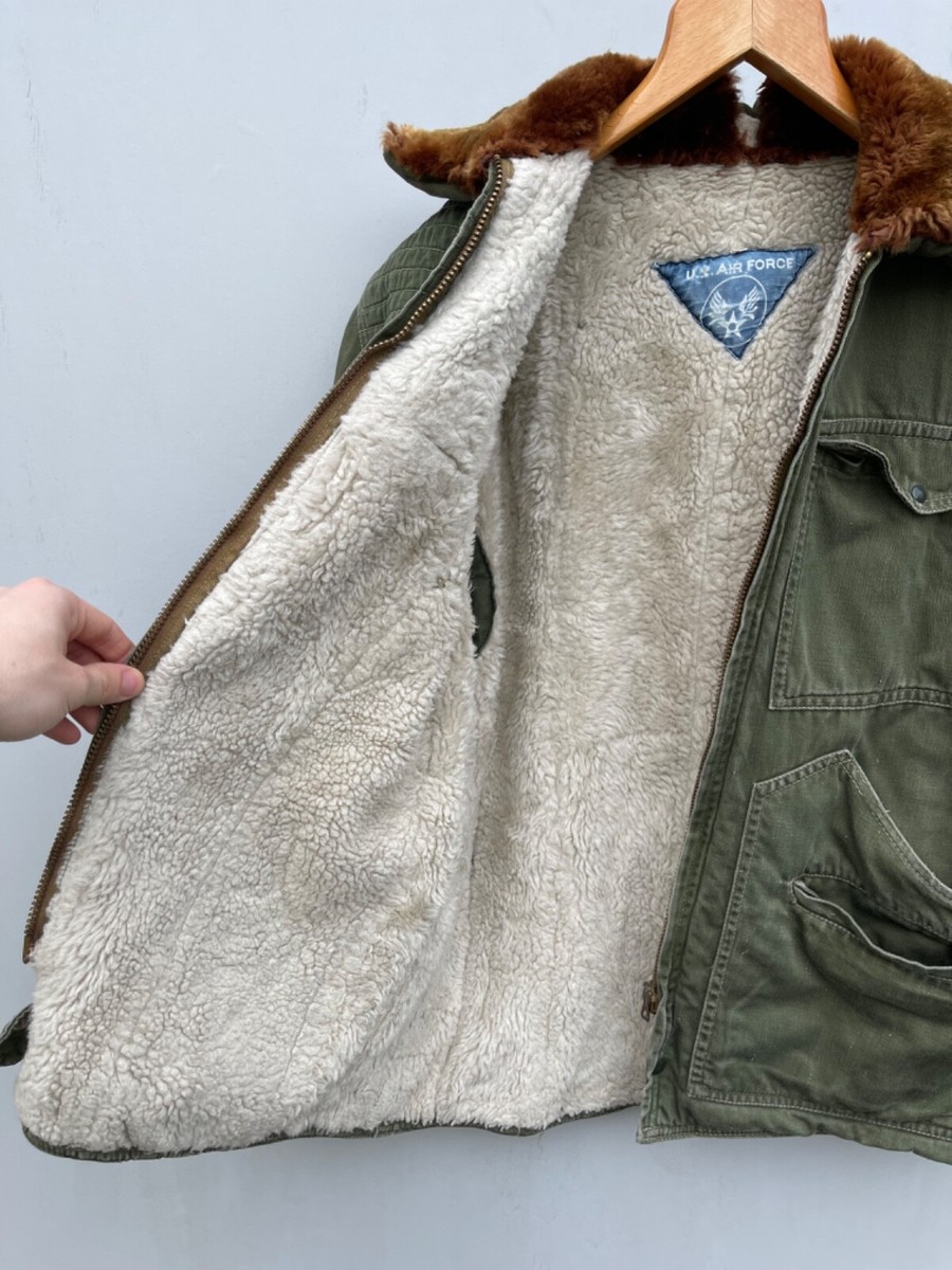 U.S. Air Force 1940/50s WW2 Vintage Canvas Flight Bomber U.S. Air Force 1940/50s WW2 Vintage Canvas Flight Bomber