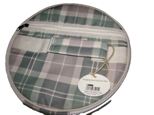 DASH OF THAT GREEN PLAID ROUND FOOD CARRIER NWT 11''ROUND BY 3''