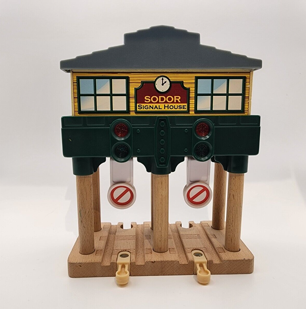 Deluxe Thomas & Friends Wooden Railway Over the Track Signal with Lights and Sounds  