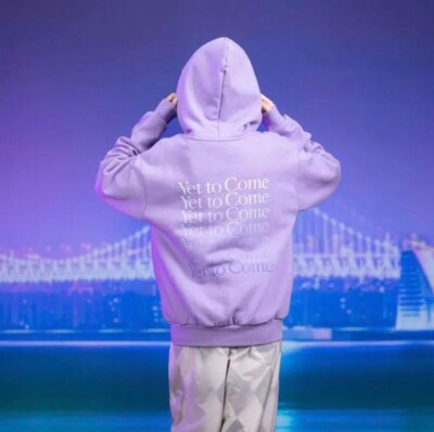 BTS Yet To Come In Busan Zip-UP Hoodie L Size w/photocard | eBay