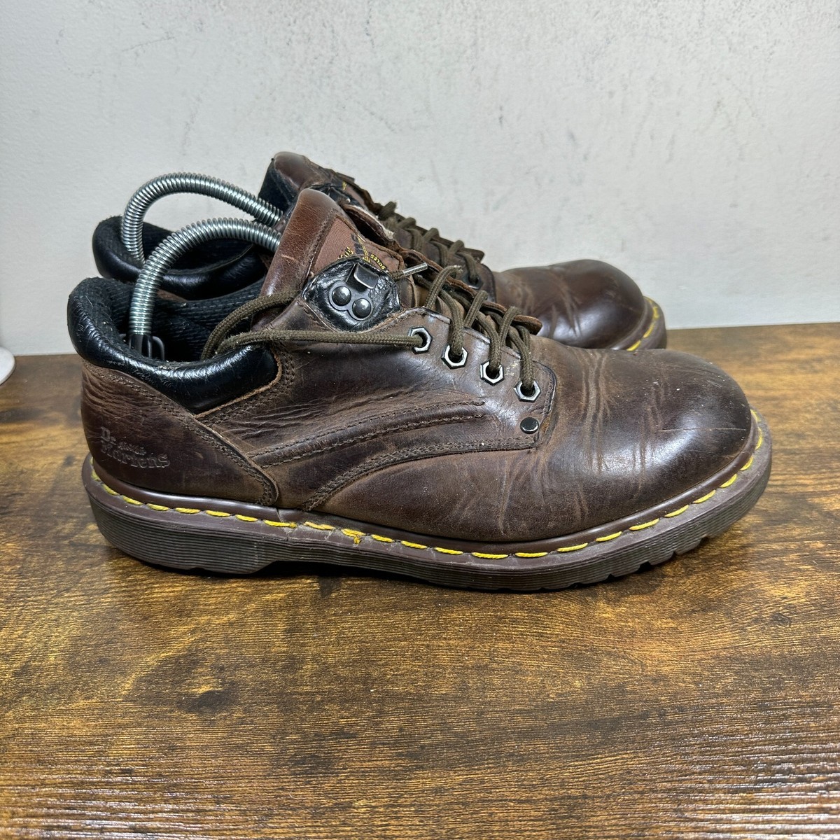 Dr Martens 8052 Leather England Oxfords Shoes Boots Brown  display picture 1