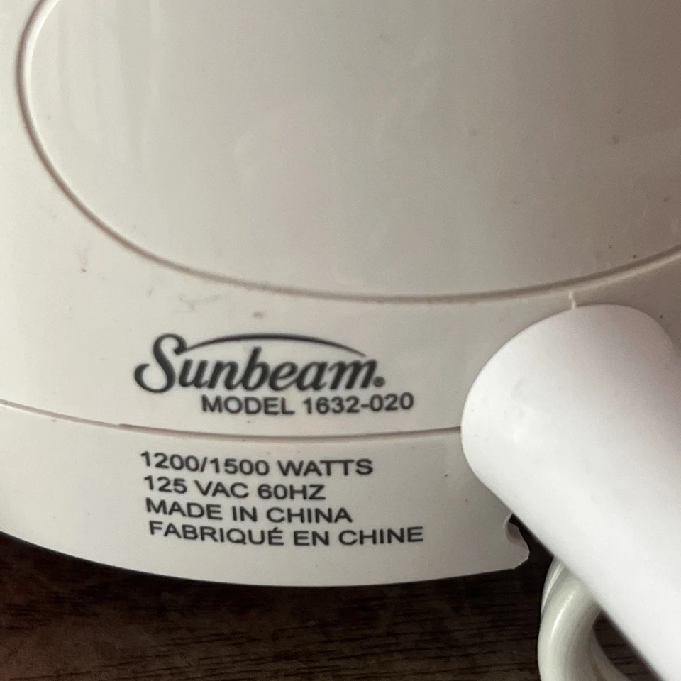 Sunbeam Green Sense Hair Dryer Tourmaline With Wall Mount Bracket (C) - Image 4 of 4