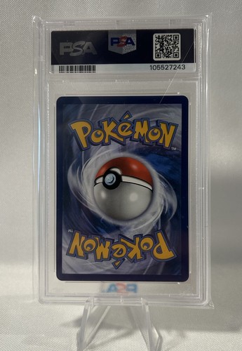 PSA 8 Venusaur 15/102 Celebrations: Classic Collection Holo - Picture 2 of 2