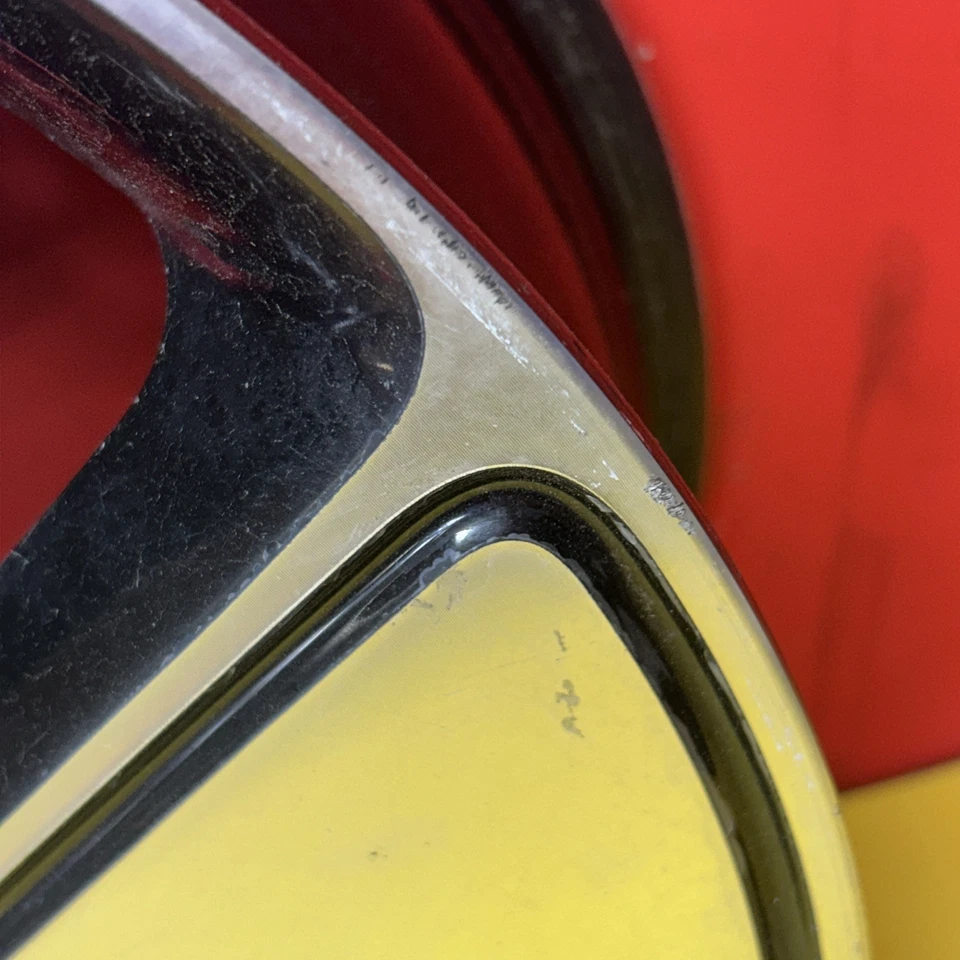 Rueda de fábrica de aleación Kia Optima 2011-2016 5 ranuras mecanizada y negra 17x6,5 OEM Foto 4 de 4