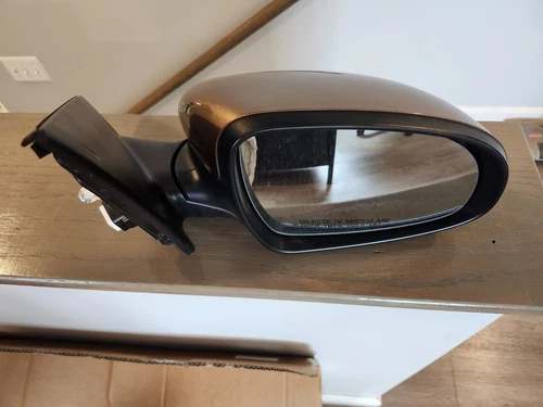 2017 - 2019 Kia Sportage Right Passenger Side View Mirror Gold OEM E13049664