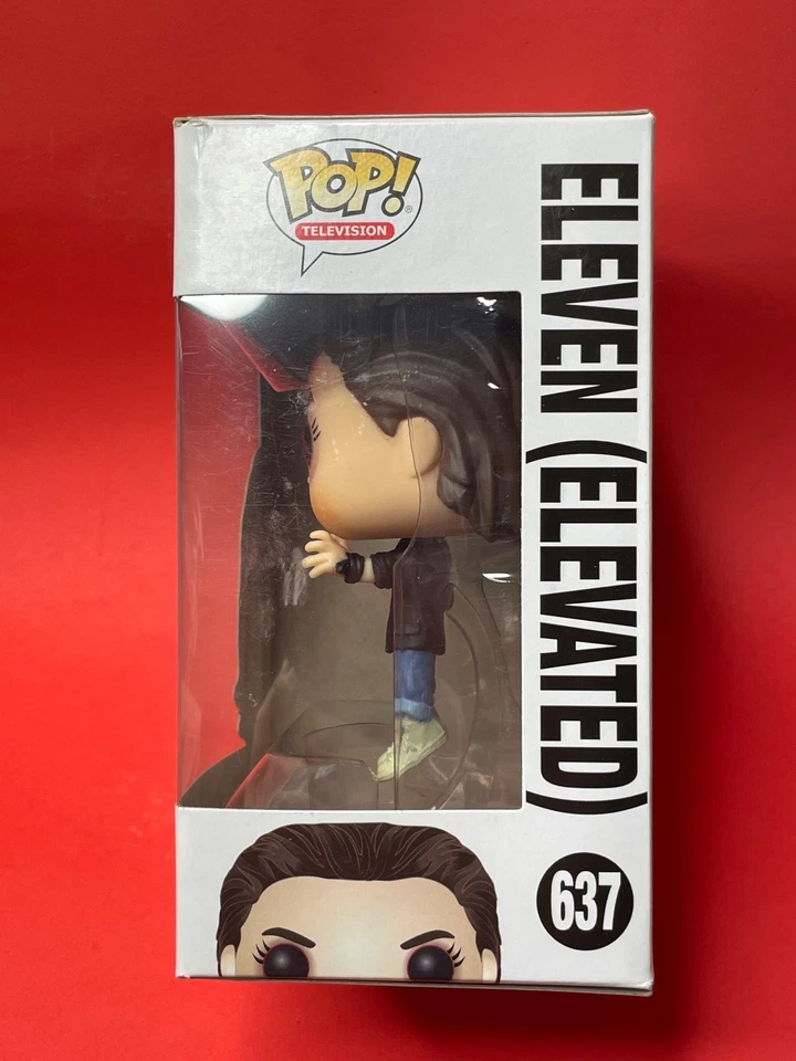 Funko pop Eleven Elevated 637 Stranger Things + custodia protettiva - Immagine 2 di 4